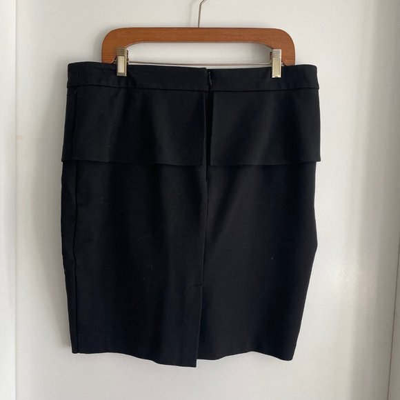 Ricki's Knee Length BLACK SKIRT Size 12 - Picture 4 of 6